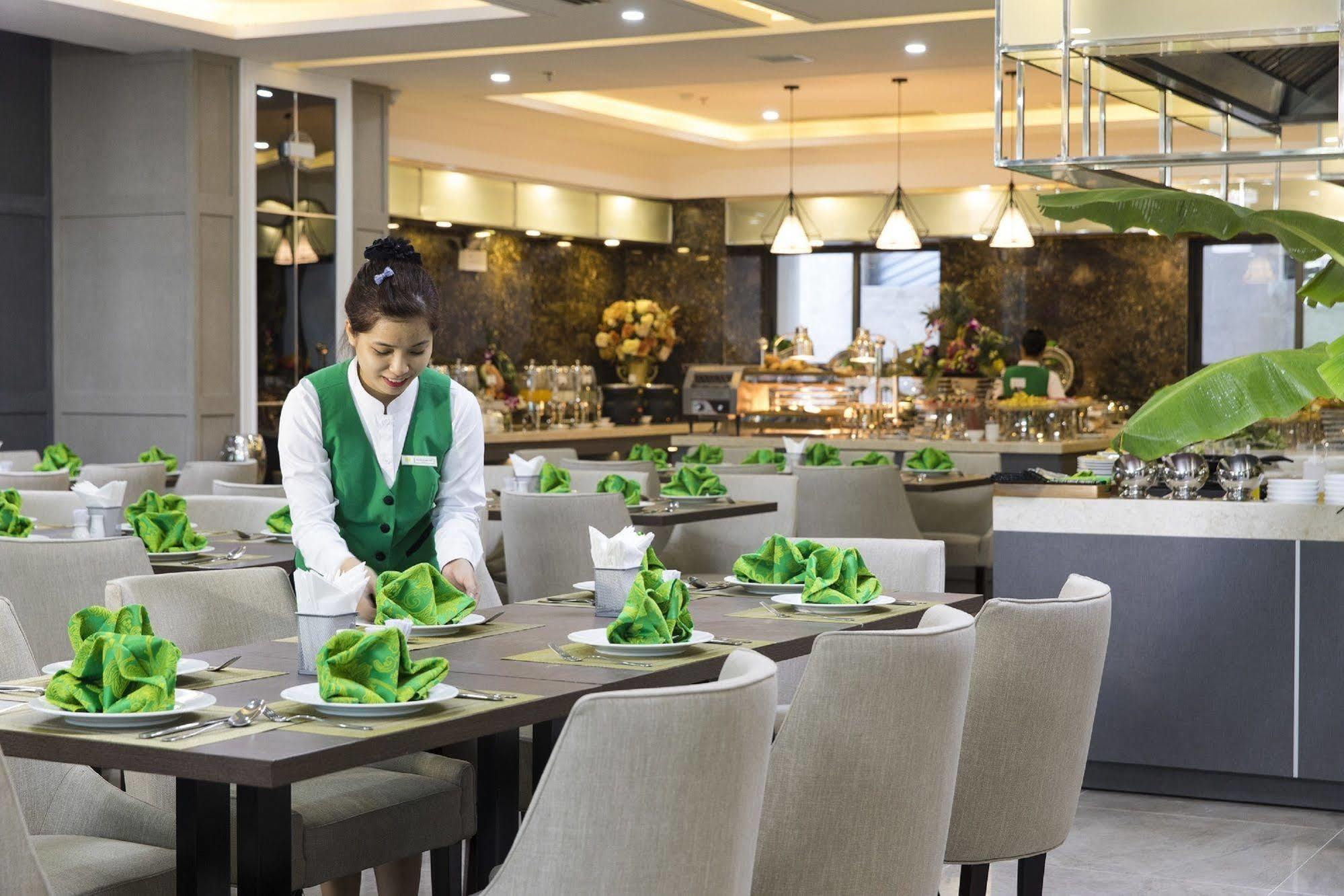 B&N Hotel Nha Trang Luaran gambar