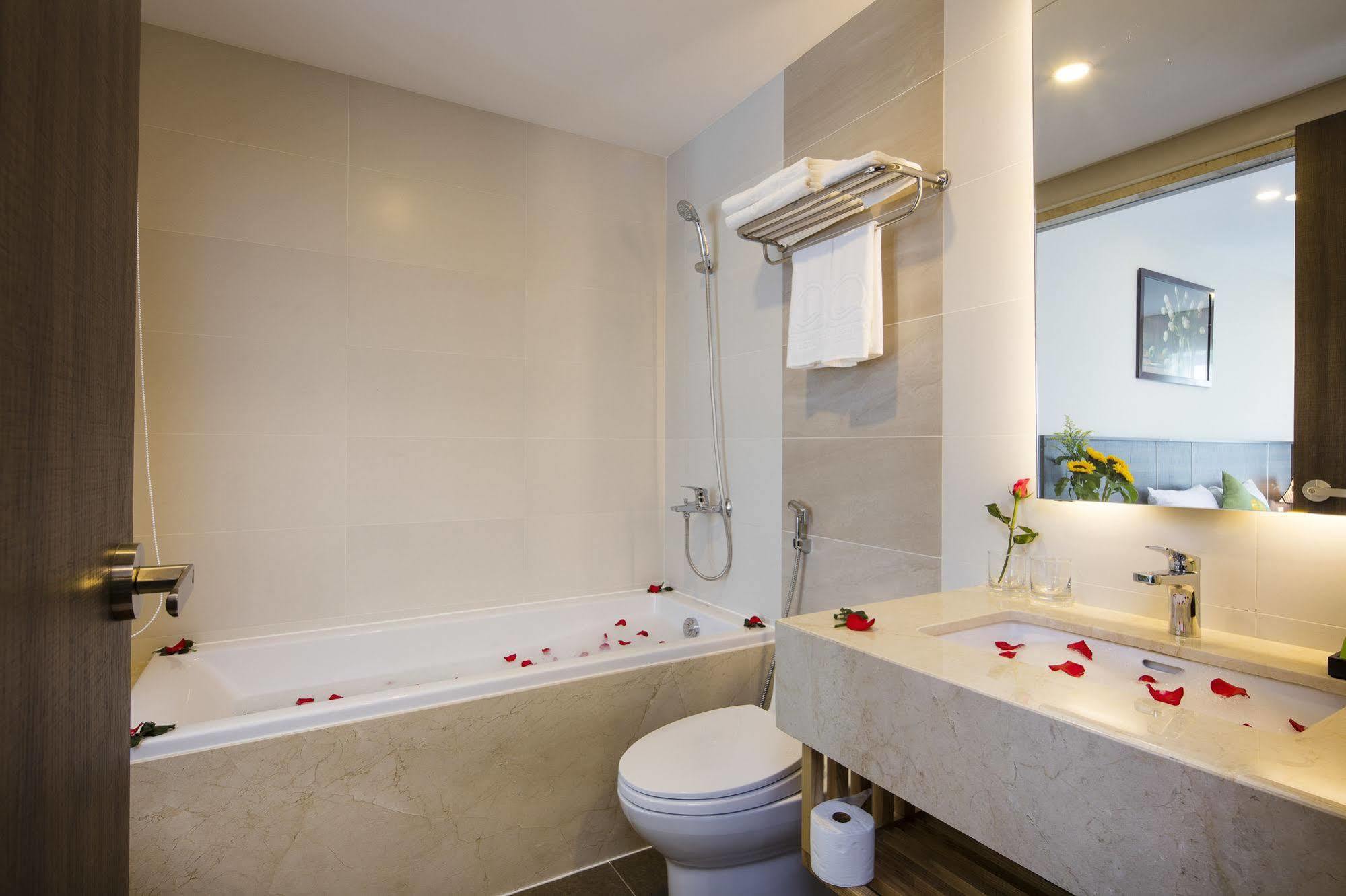 B&N Hotel Nha Trang Luaran gambar